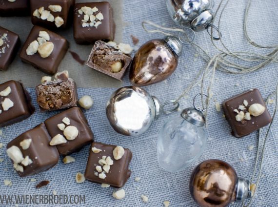 Pralinen und ein Geständnis in Sachen Schokolade {Haselnuss-Noisette-Pralinen}
