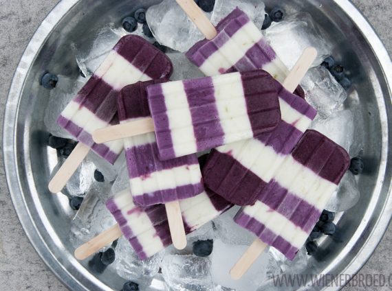 Abkühlung nötig? {Blaubeer-Limetten-Skyr-Eis}