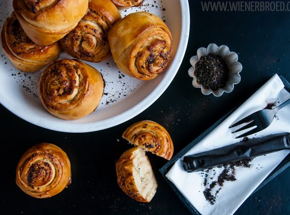 {Lakritz-Marzipan-Schnecken} Die Hitze und das Backen…